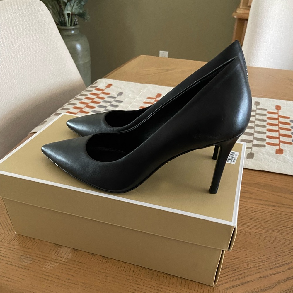Michael Kors black heels